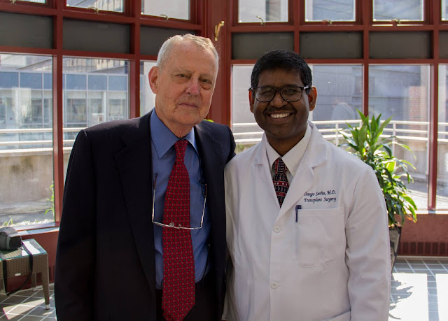 Dr. Ilango with Dr. Starzl, the pioneer liver transplant surgeon